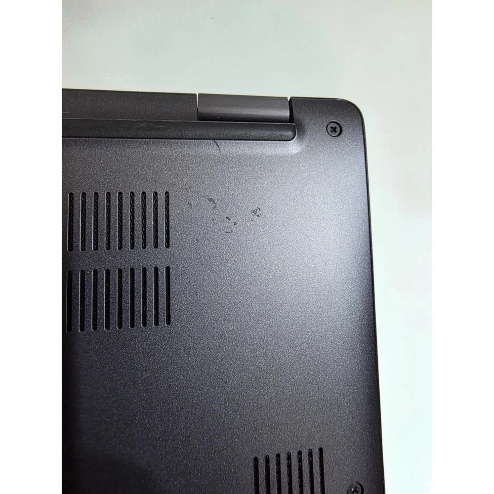 Dell Latitude 5300 2-in-1 Laptop i5-8365U 1.6GHz 16GB No OS/No SSD *See Details*